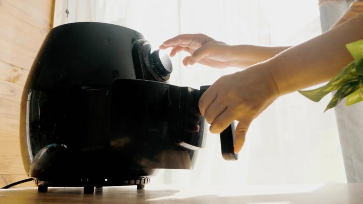 Air fryer miso-glazed cod