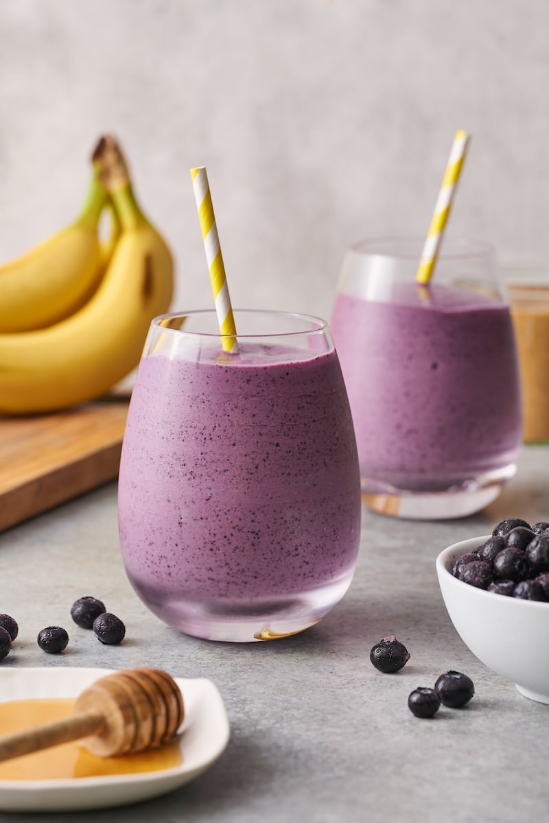 Blueberry-Banana-Nut Smoothie
