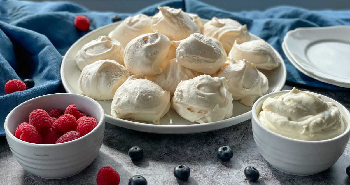 Amazing basic meringues recipe