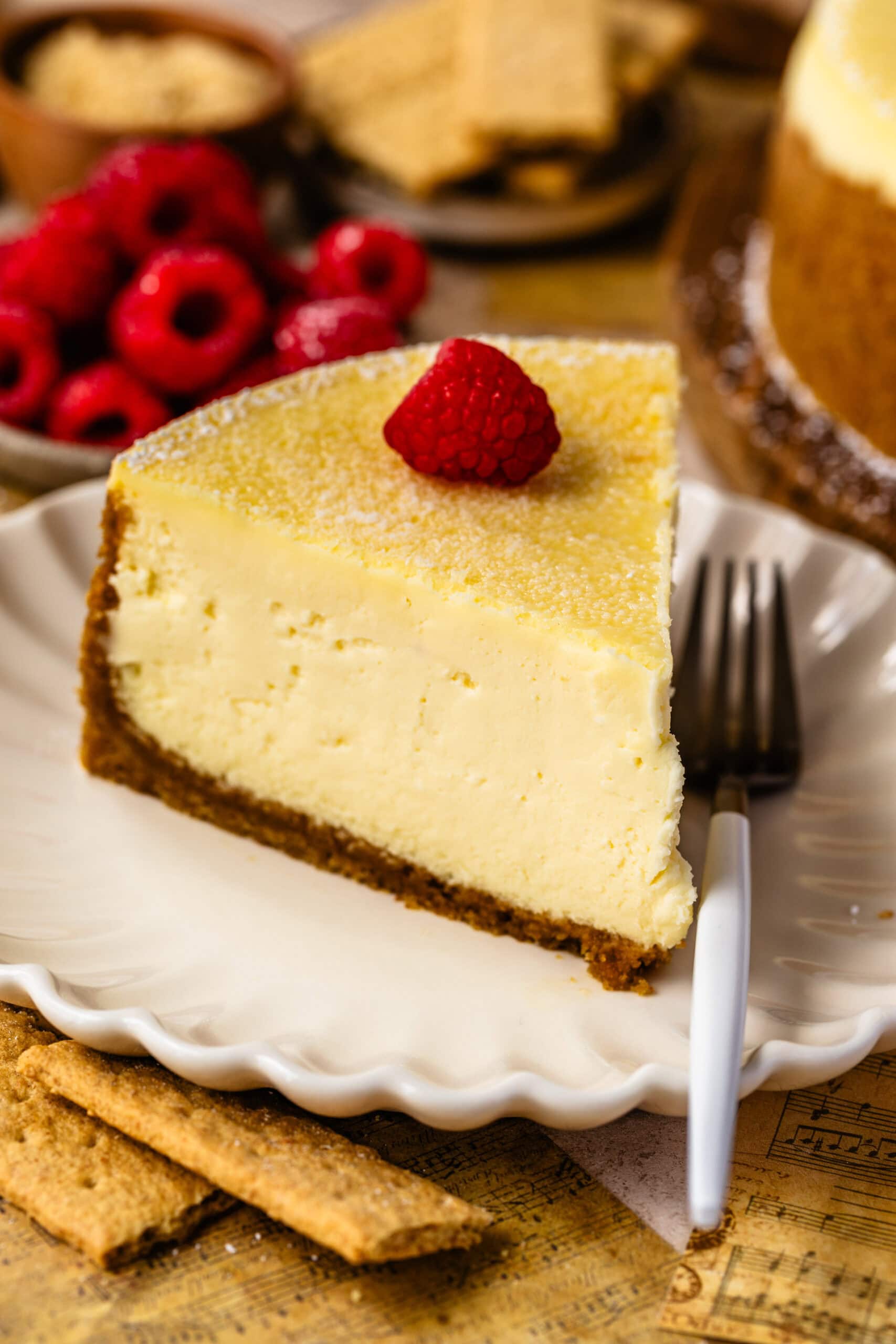New York baked cheesecake