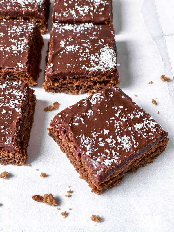 Choc coconut slice