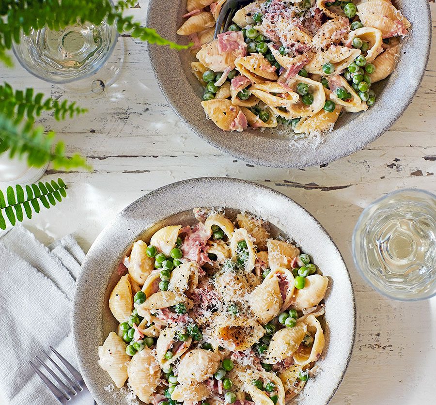 Pea and ham pasta salad