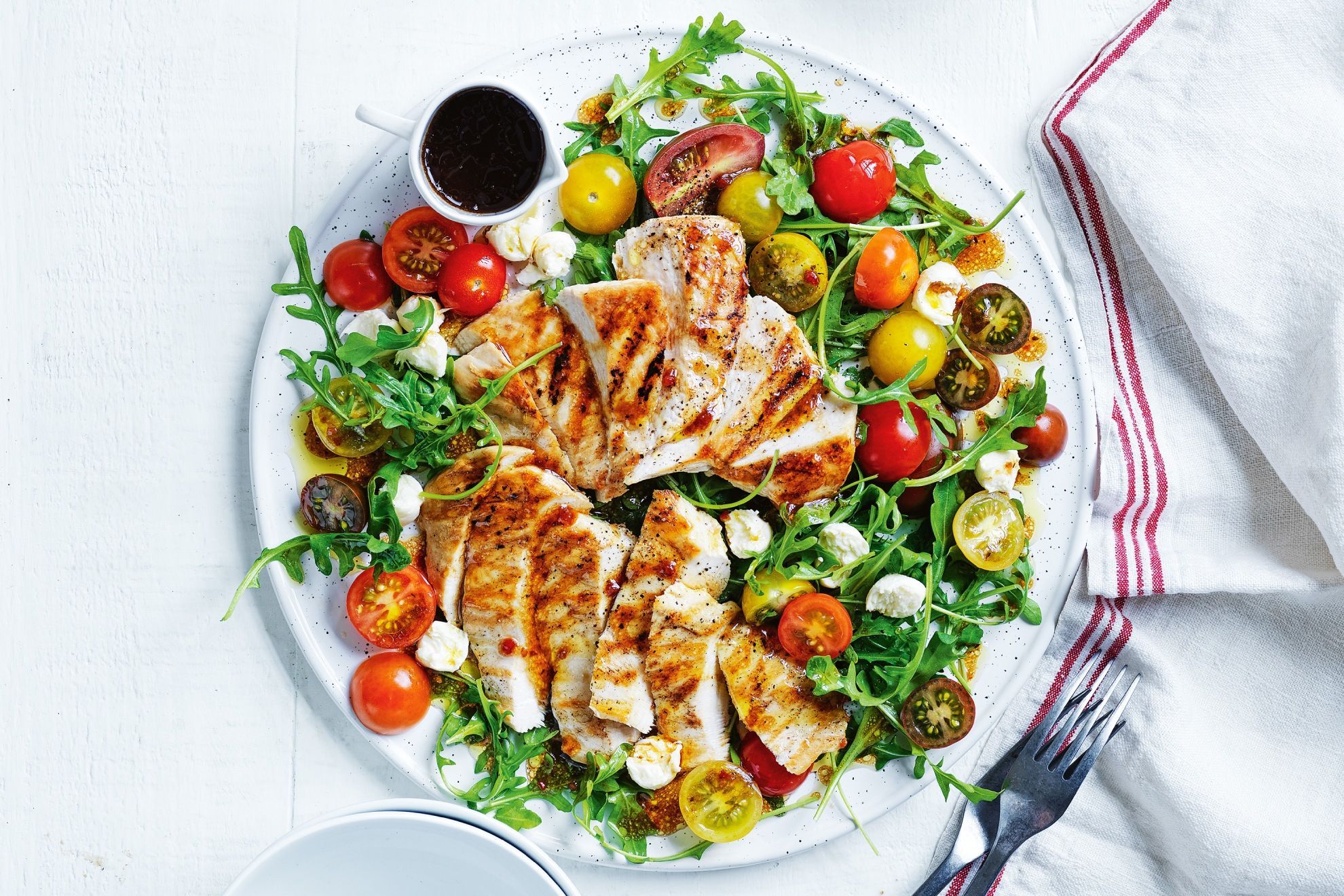 Caprese-style salad with chicken