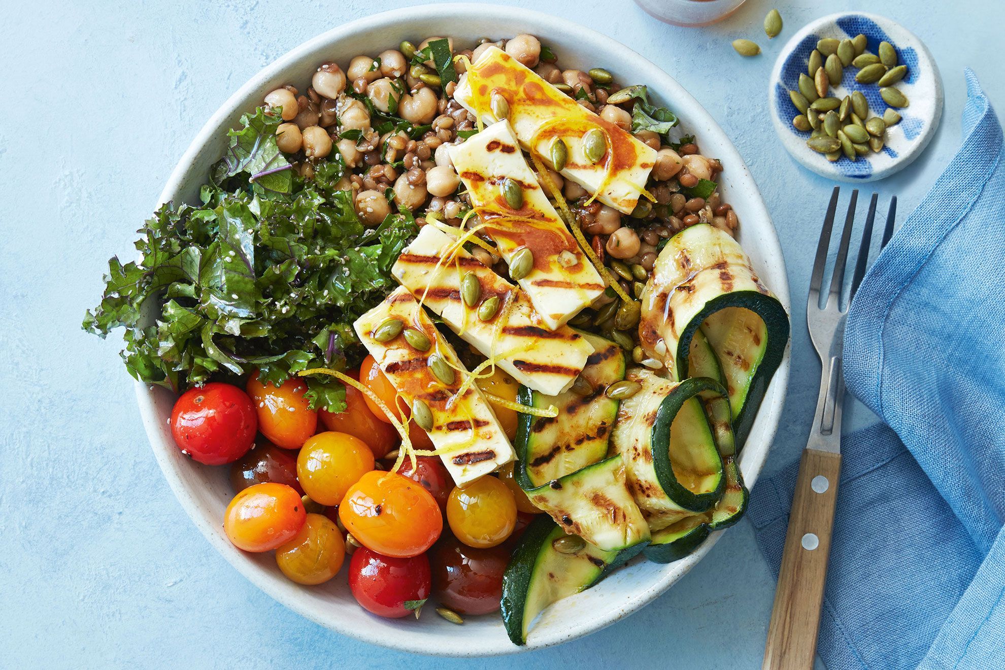 Lentil and chickpea bowl with haloumi