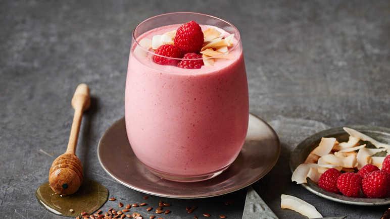 Coconut Raspberry Smoothie