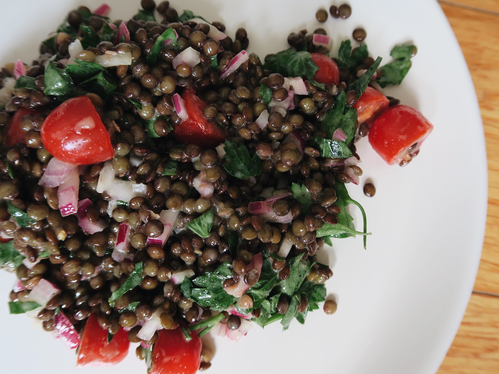 Black noodle salad with lentils and pink grapefruit