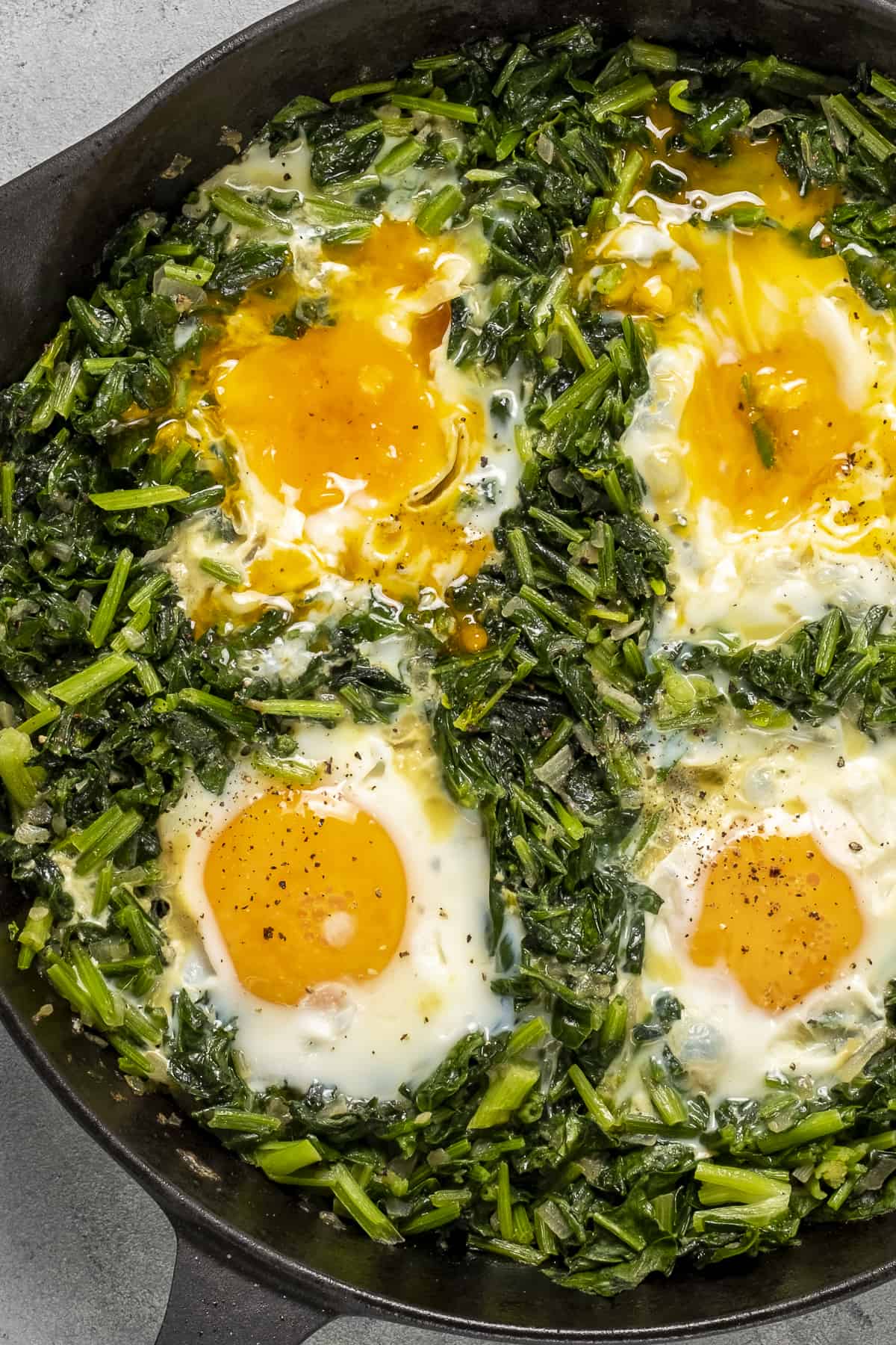 Gruyere, Bacon and Spinach Scrambled Eggs
