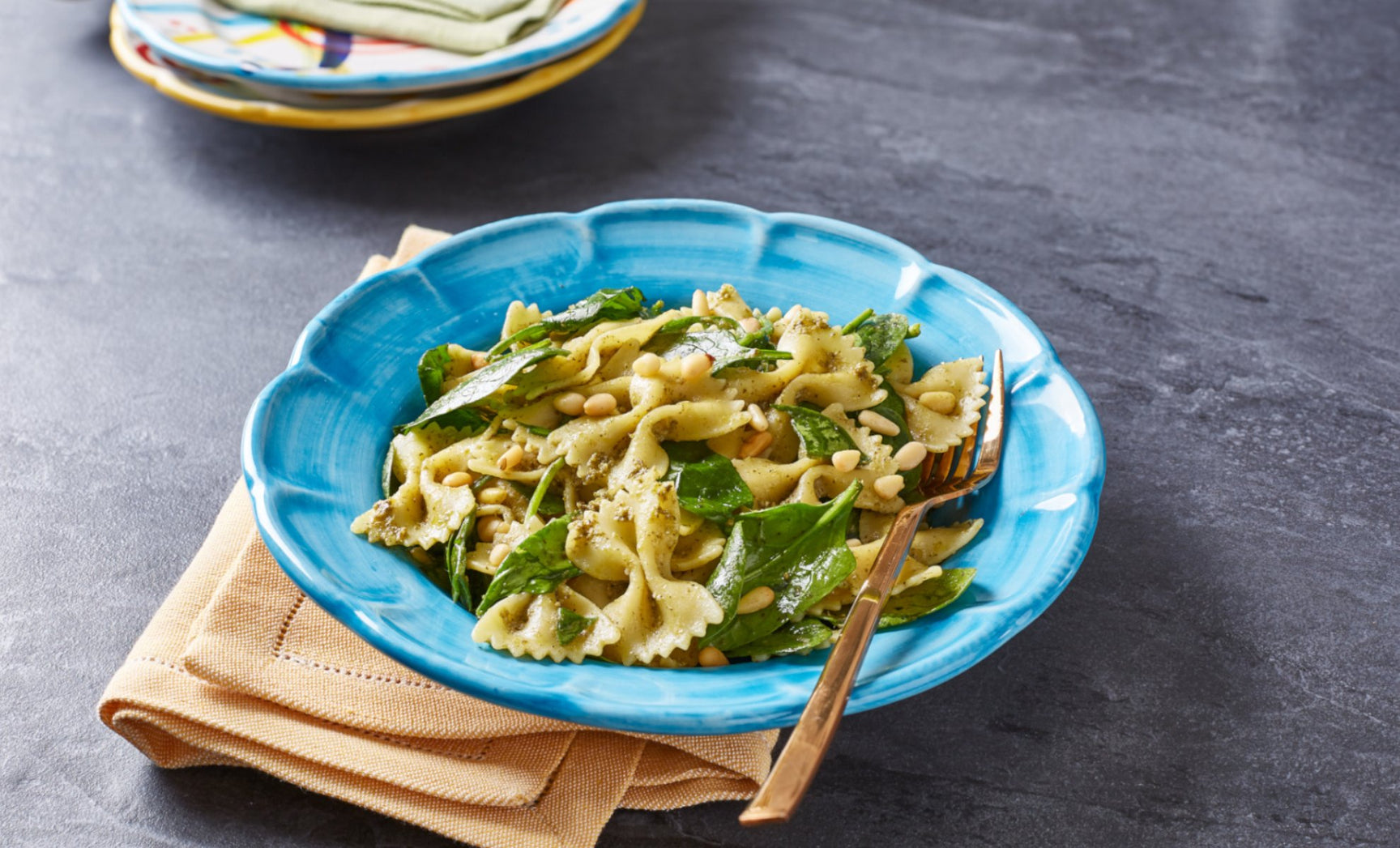 Spinach Basil Pasta Salad