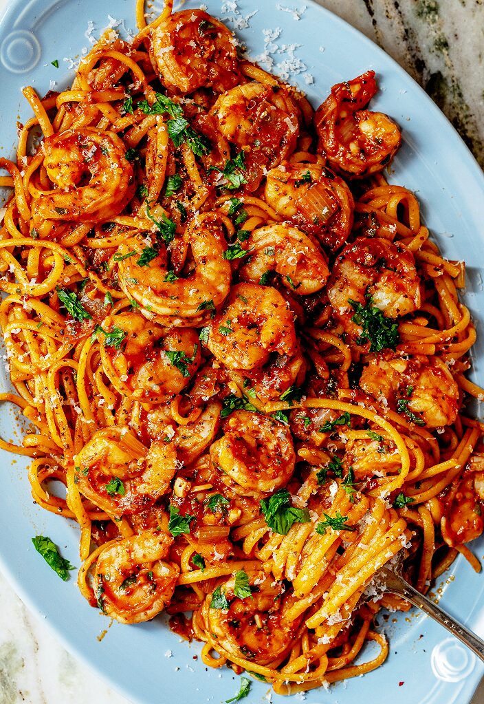 Linguine Pasta with Shrimp and Tomatoes