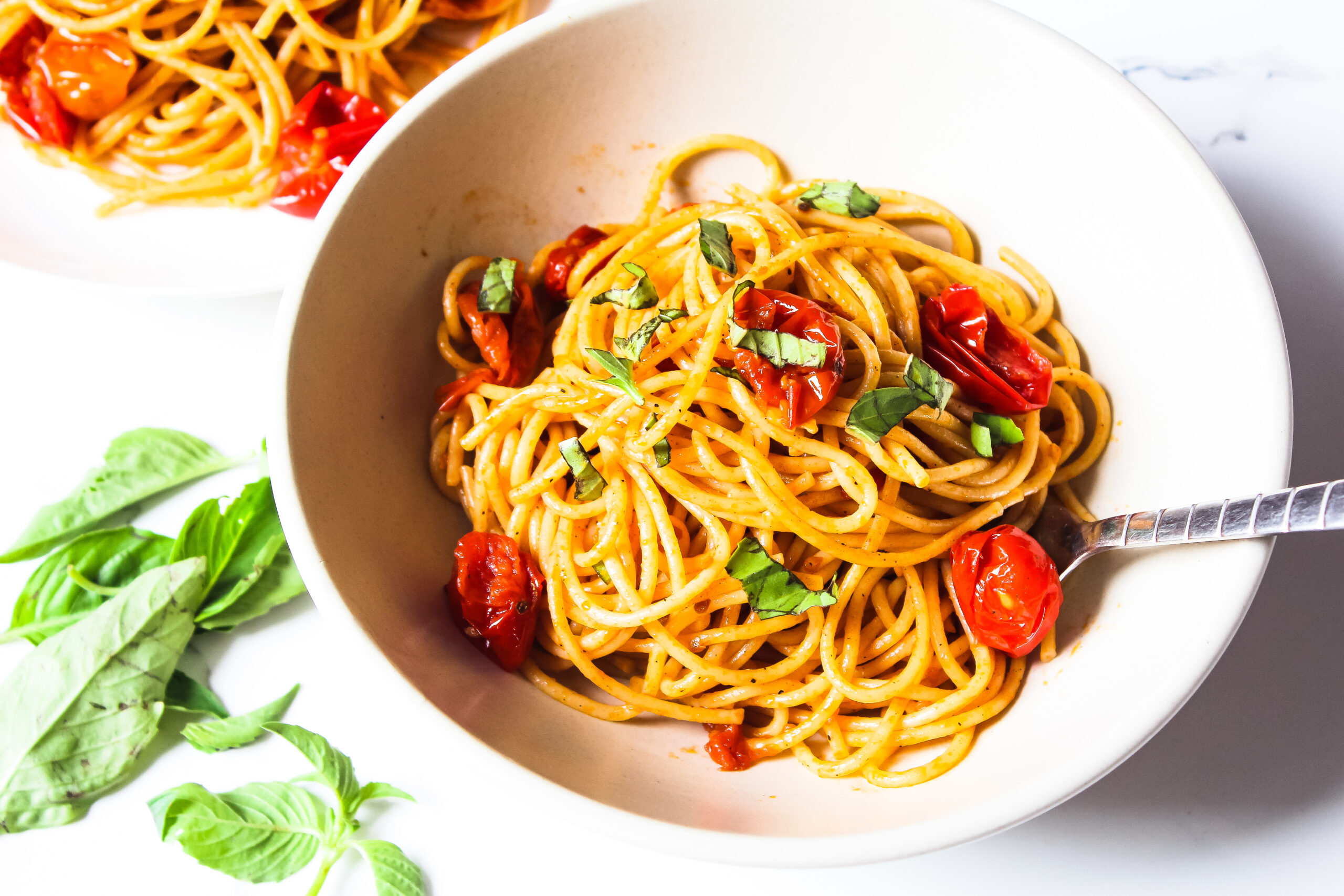Tomato and Garlic Pasta