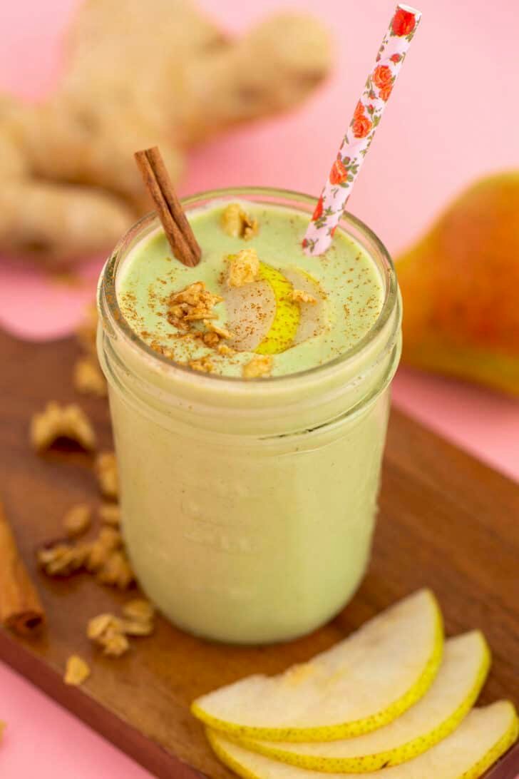 Pear Cinnamon Smoothie