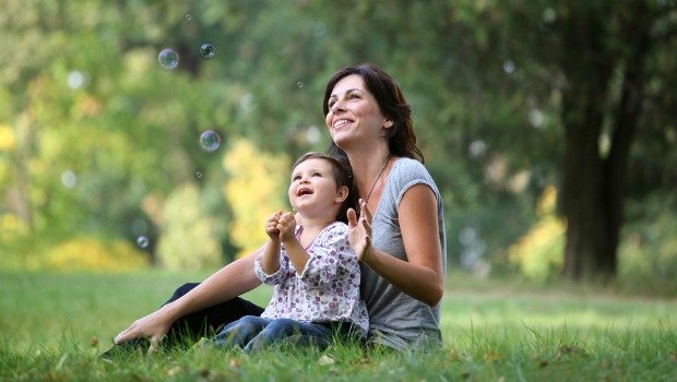 Saving for Kids Education as a Single Parent: Expert Tips