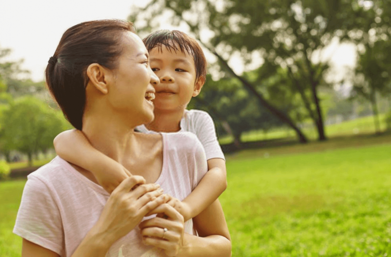 Single Parenting for Newborns: Survival Tips for Solo Infants